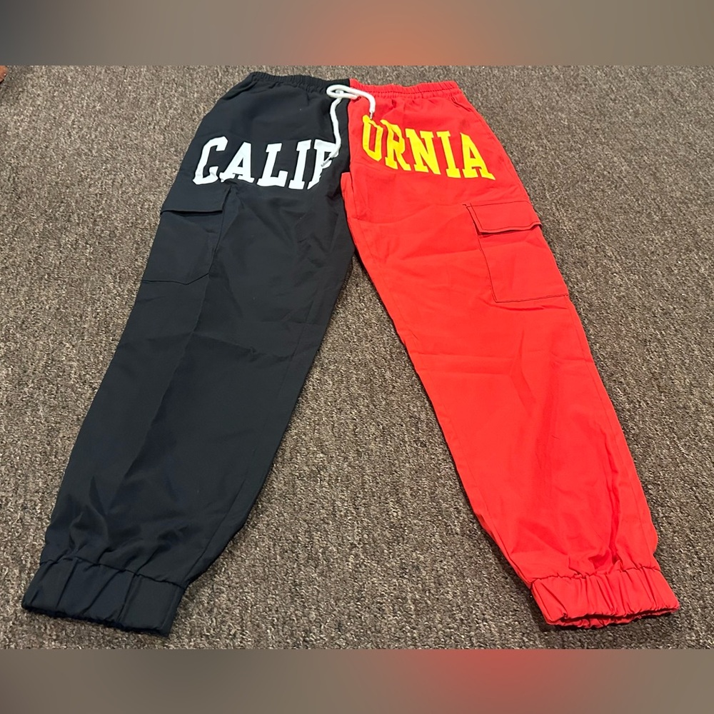EUC! ROMWE Black Red Two-Tone Colorblock Joggers with Elastic Ankle Sz S